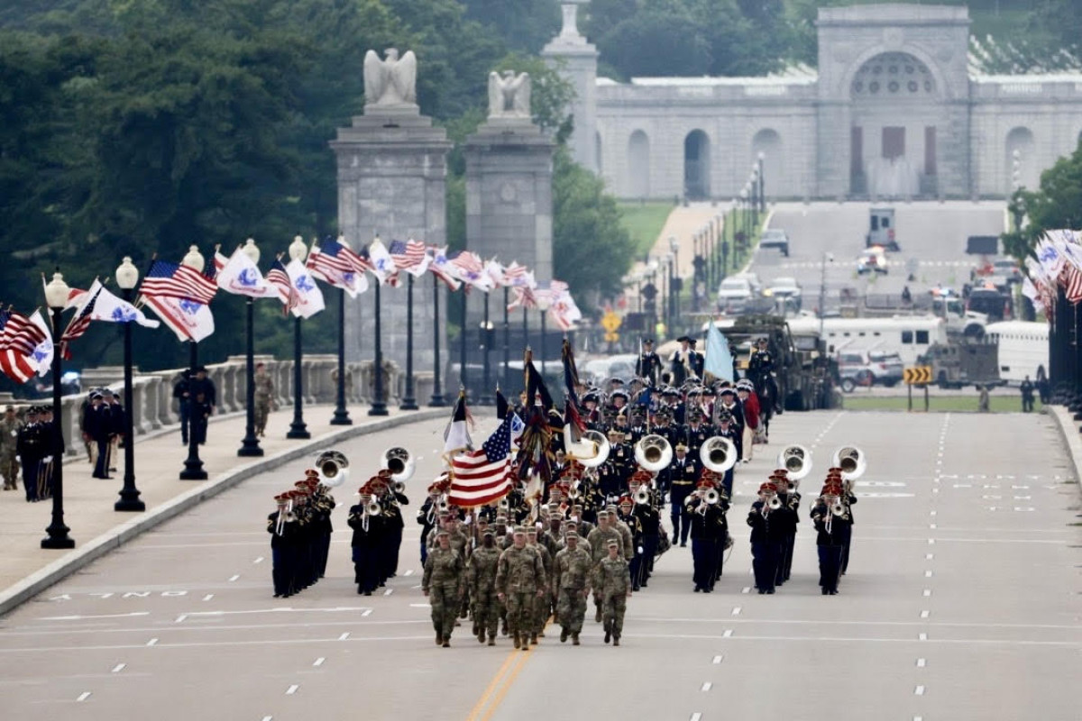 Tanky, Trump a tisíce demonstrantů. Přehlídka, která rozdělila Ameriku Tanky, Trump a tisíce demonstrantů. Přehlídka, která rozdělila Ameriku