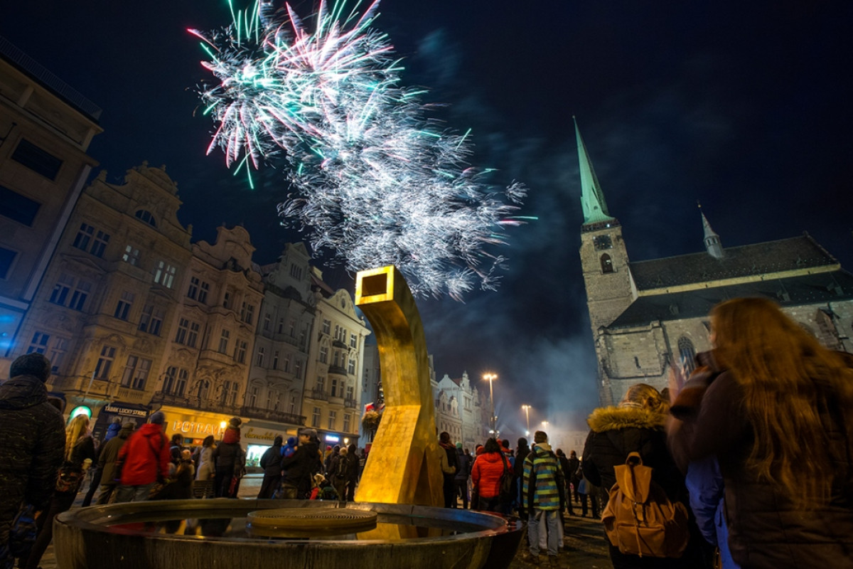 Plzeň ožije světelnou show, akrobaty i hudbou