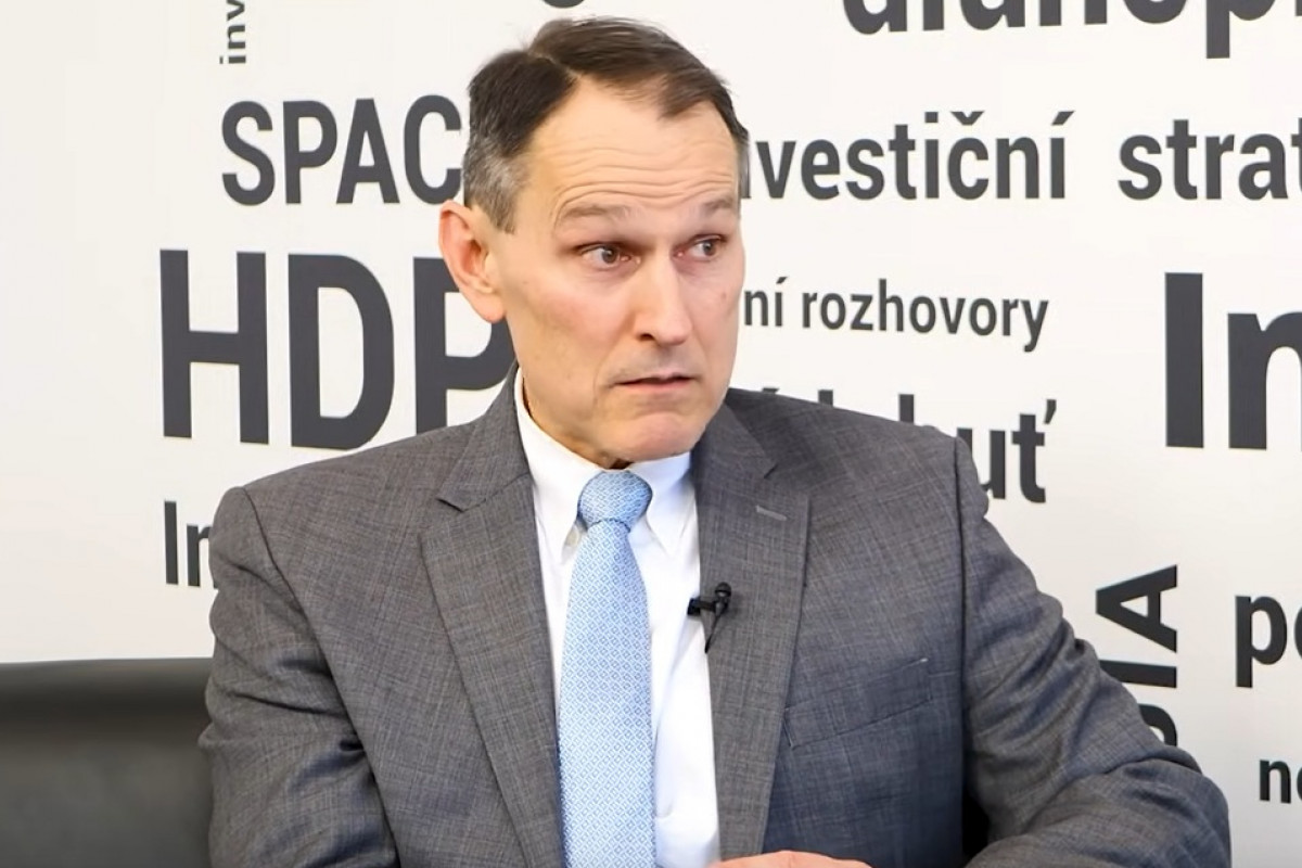 Erik Best: Svary ČEZu, spadlé fázové vodiče ČEPSu Erik Best: Svary ČEZu, spadlé fázové vodiče ČEPSu