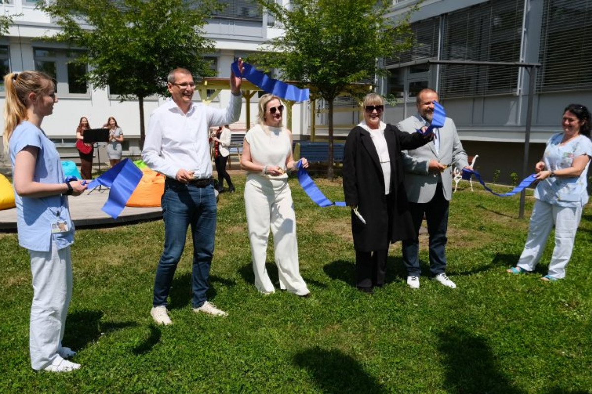 Nadace Archa Chantal financovala opravu zahrady pro dětské pacienty