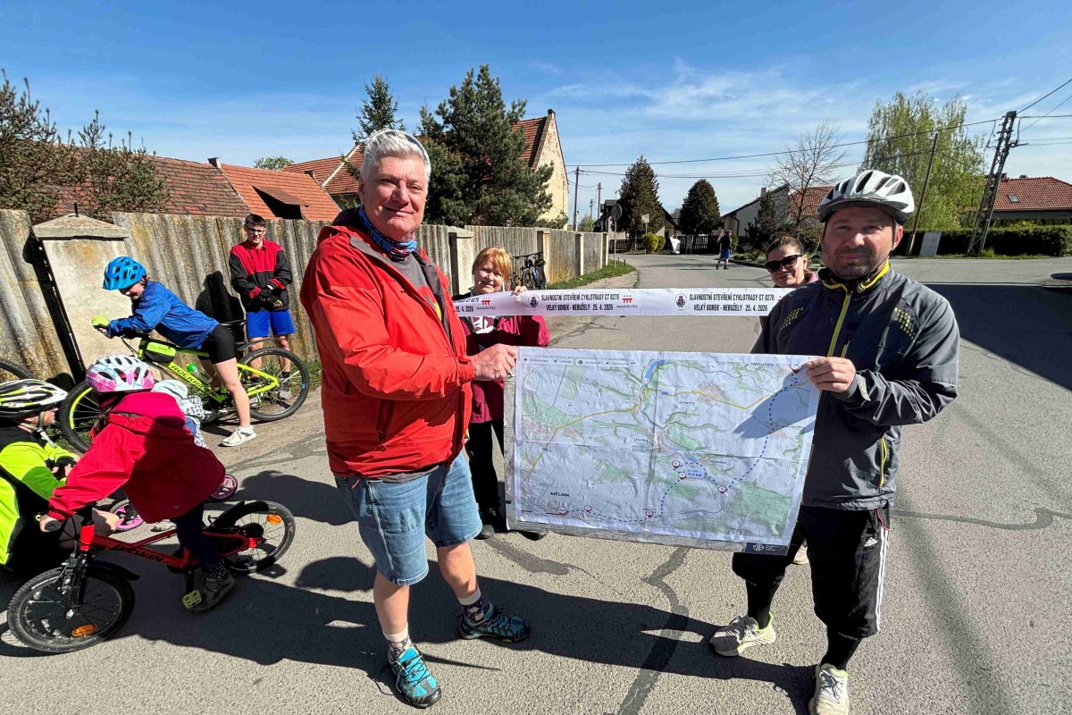 Novou cyklostezku na Mělnicku podpořila Nadace ČEZ