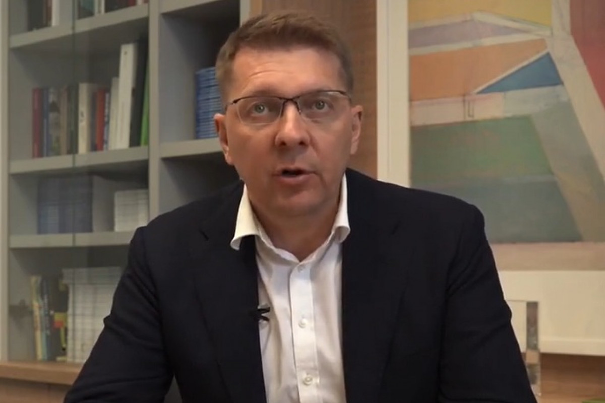 Fialův poradce v sauně. Tajné schůzky, peníze pro ODS a IKEM Fialův poradce v sauně. Tajné schůzky, peníze pro ODS a IKEM