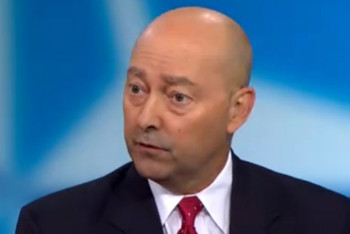 Stavridis: Ukrajinské útoky na ruská letiště jsou pro nás nebezpečné Stavridis: Ukrajinské útoky na ruská letiště jsou pro nás nebezpečné
