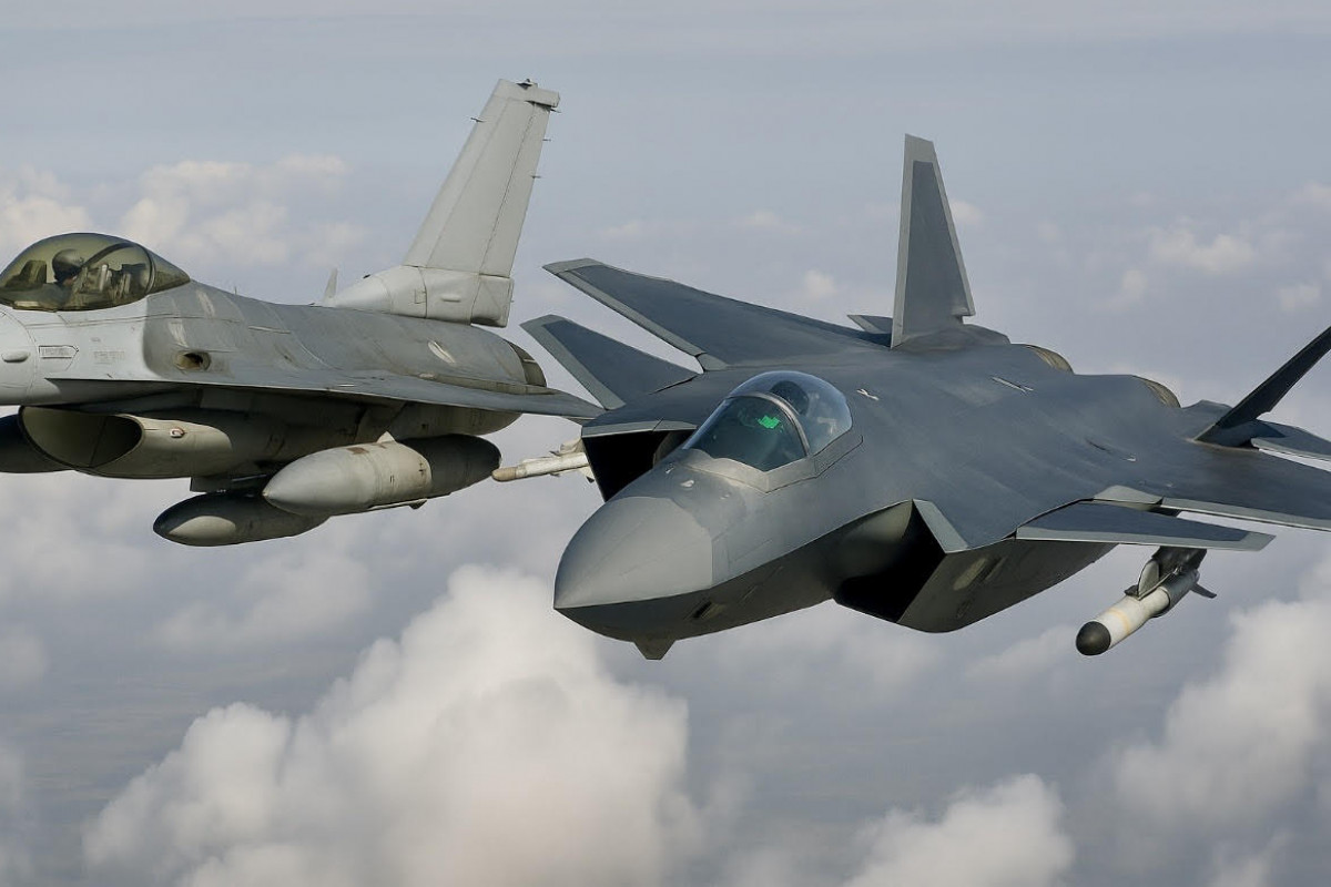 F-16V nestačí. Tchajwan čelí čínské letecké přesile F-16V nestačí. Tchajwan čelí čínské letecké přesile