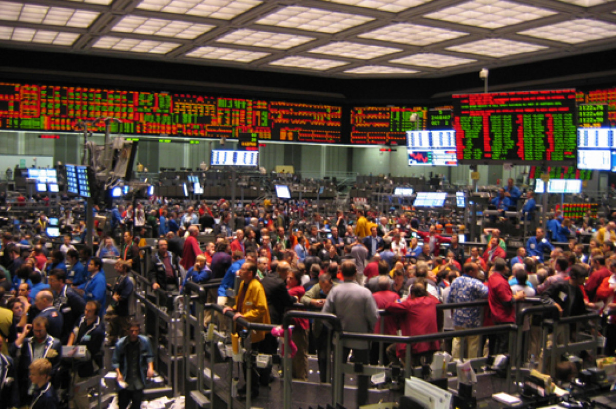 Akciové trhy: S&P500 opět na rekordu, silná data z US trhu práce Akciové trhy: S&P500 opět na rekordu, silná data z US trhu práce