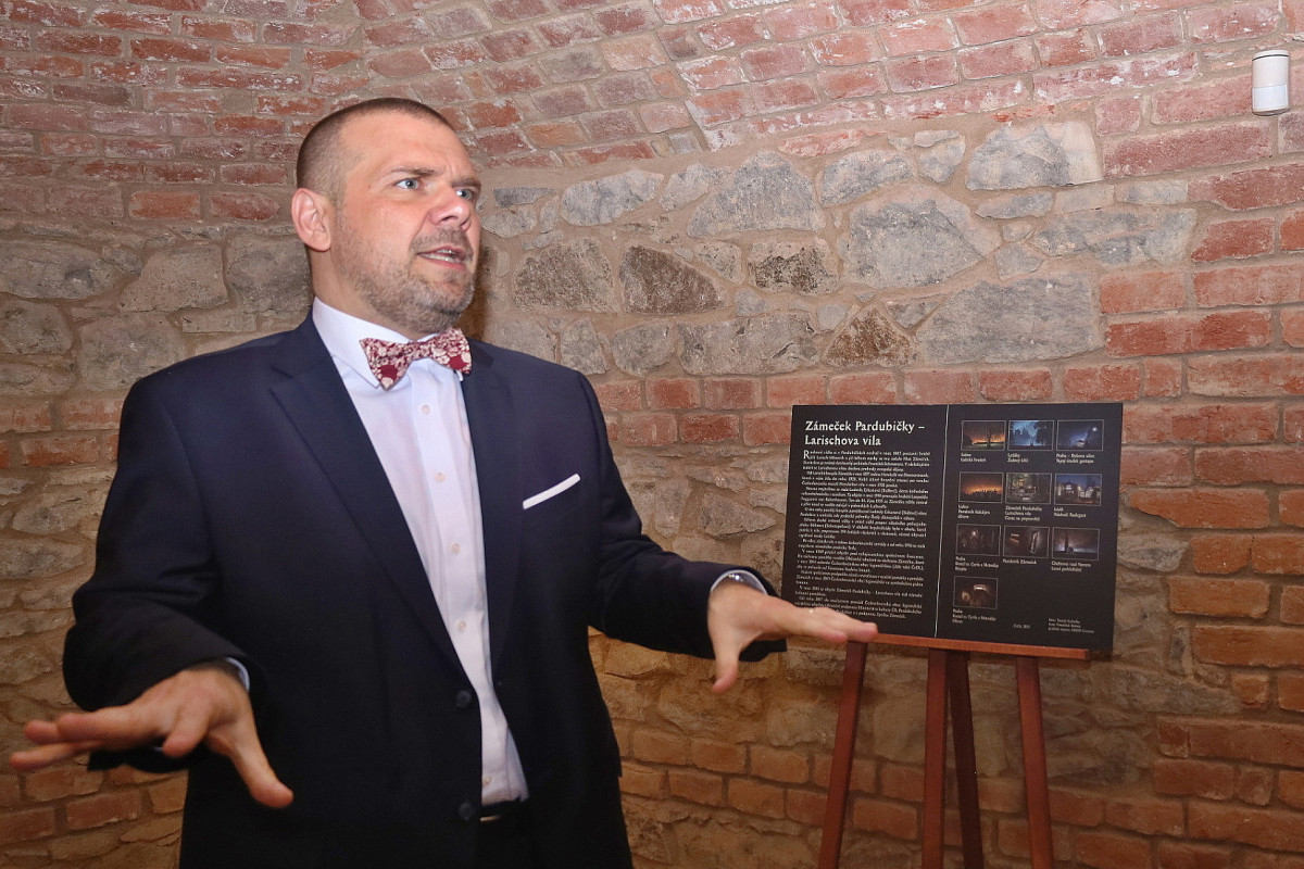 Ministr Martin Baxa dorazil na návštěvu do Pardubického kraje