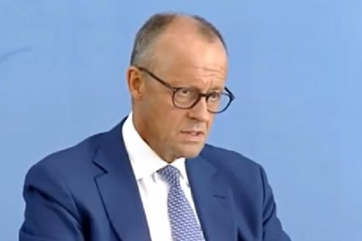 Merz zpochybnil postup USA vůči Íránu