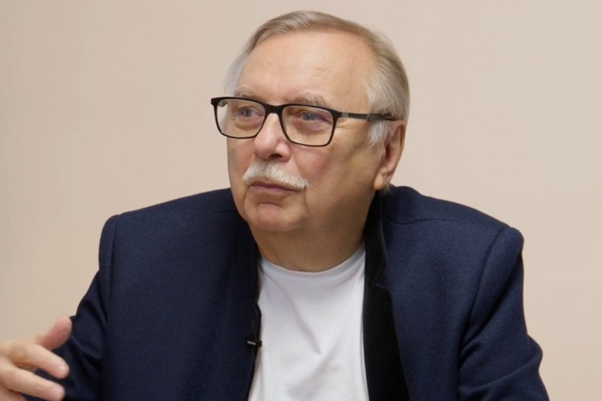 S Lipavským by mělo zmizet dětinské vnímání diplomacie, říká Krejčí