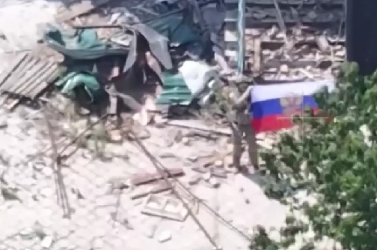 Rusové postupují na Slavjansk a útočí na dálnice kolem Charkova