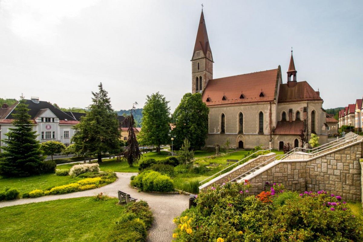 Velké Hamry – železářské a cihlářské město na Kamenici Velké Hamry – železářské a cihlářské město na Kamenici
