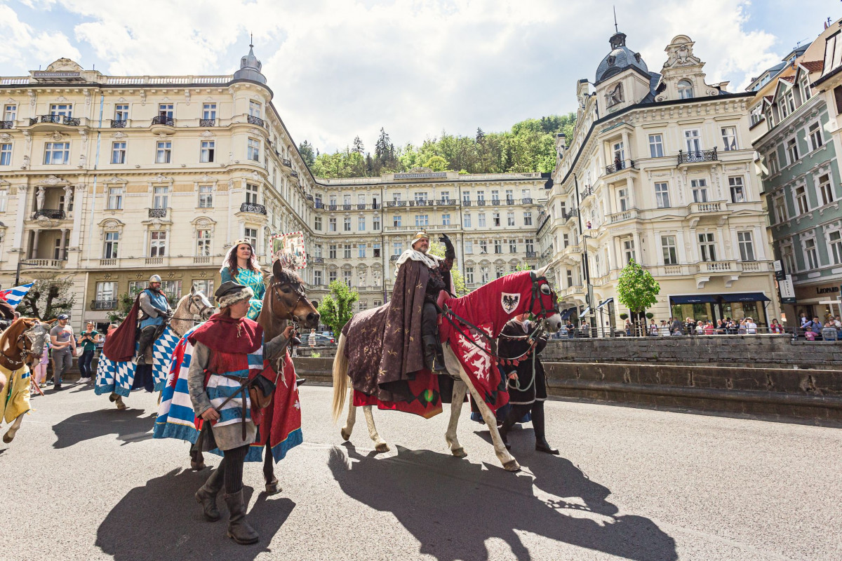 První květnový víkend zahájí Karlovy Vary novou lázeňskou sezónu