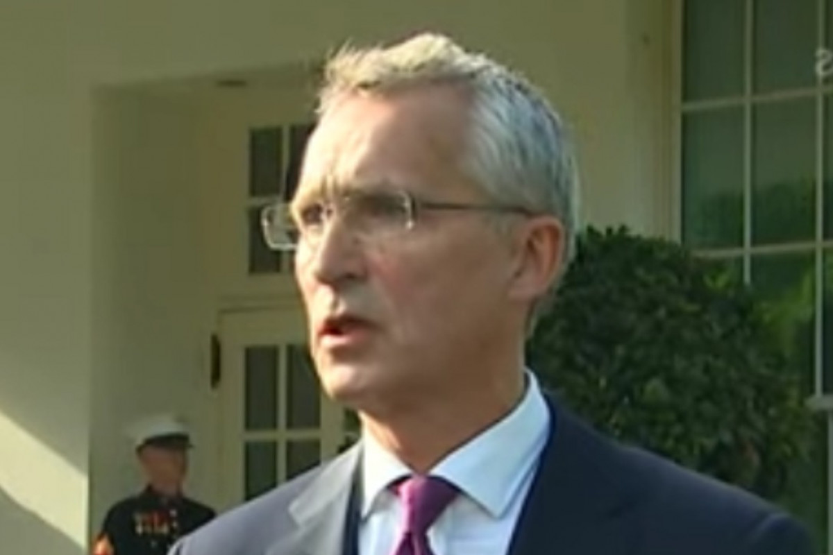 Stoltenberg: Ukrajina spotřebuje více granátů, než Západ stačí vyrobit Stoltenberg: Ukrajina spotřebuje více granátů, než Západ stačí vyrobit