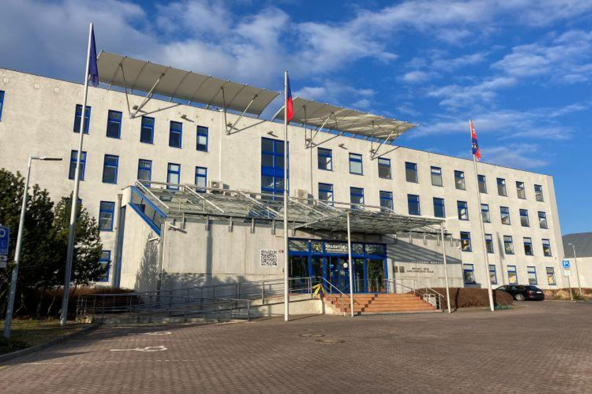 Krajský úřad umožňuje výkon veřejné služby lidem v hmotné nouzi