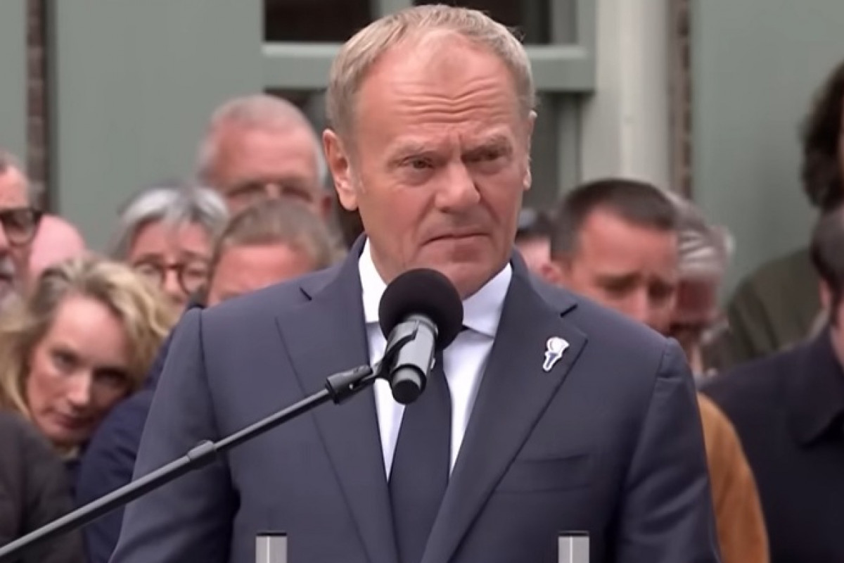 Když si premiér dělá z Ústavy trhací kalendář. Šik o dění v Polsku Když si premiér dělá z Ústavy trhací kalendář. Šik o dění v Polsku