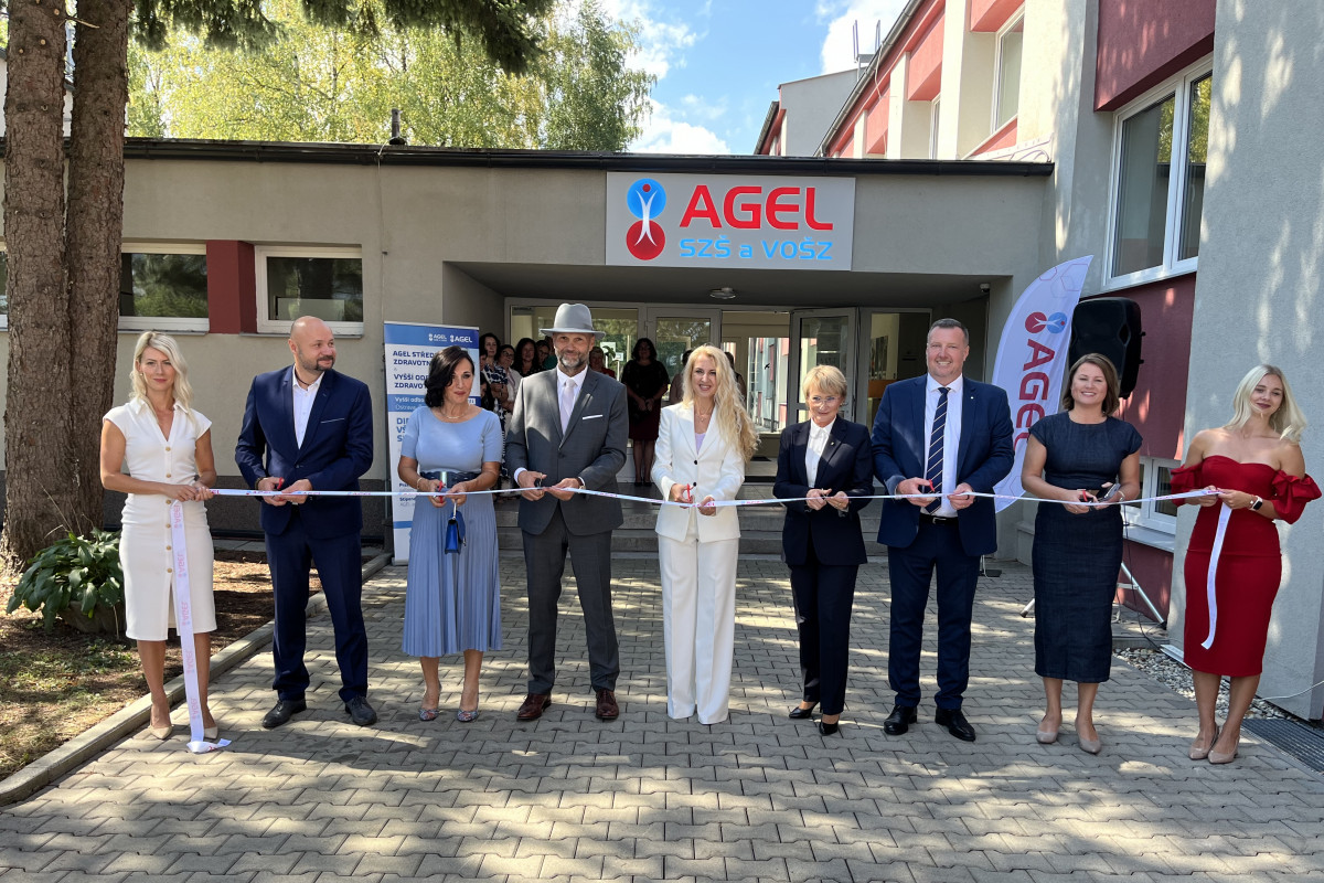 AGEL otevřel v Třinci  pobočku Vyšší odborné školy zdravotnické