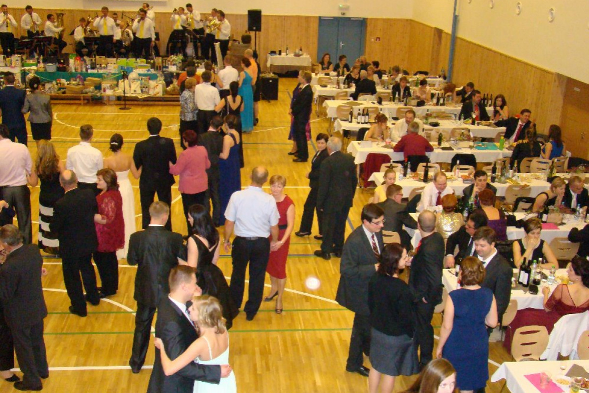 Vínem proti zimě: Novoroční inspirace pro milovníky vína