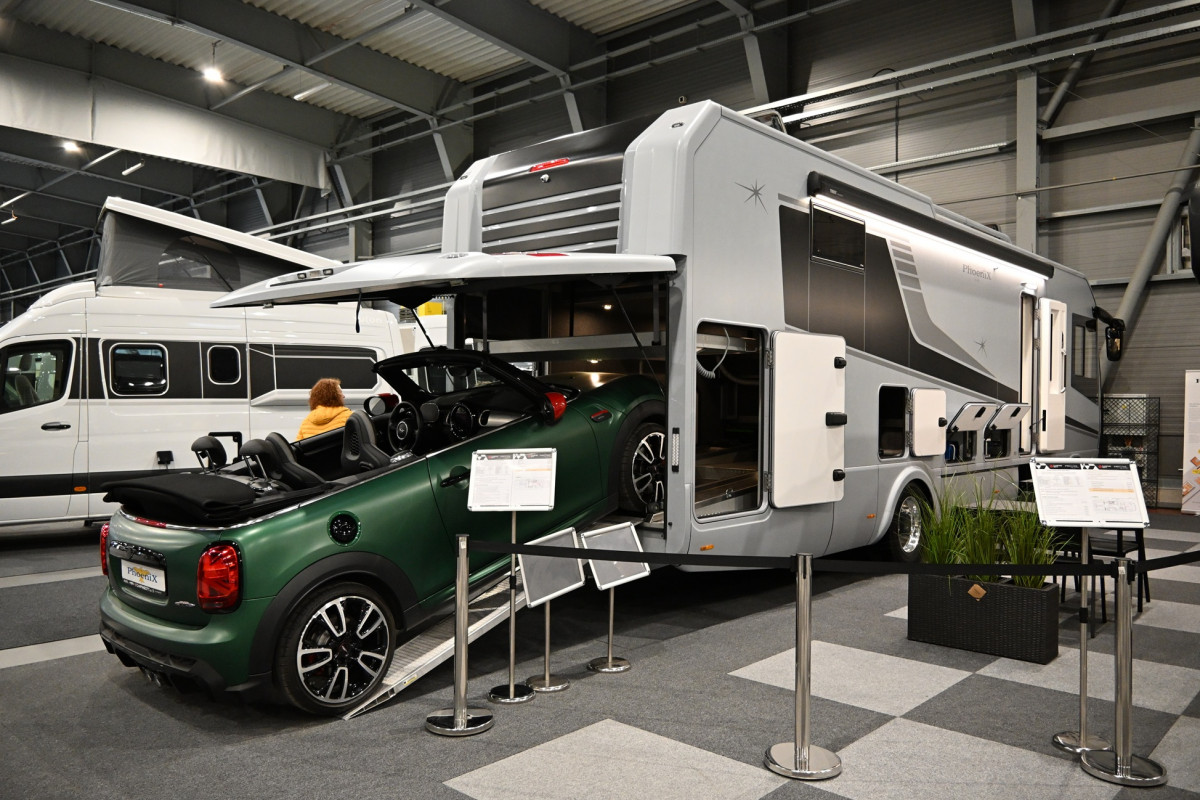 Kam 22.března 2026 za sportem? Na hokej, atletiku, volejbal, veletrh do Letňan