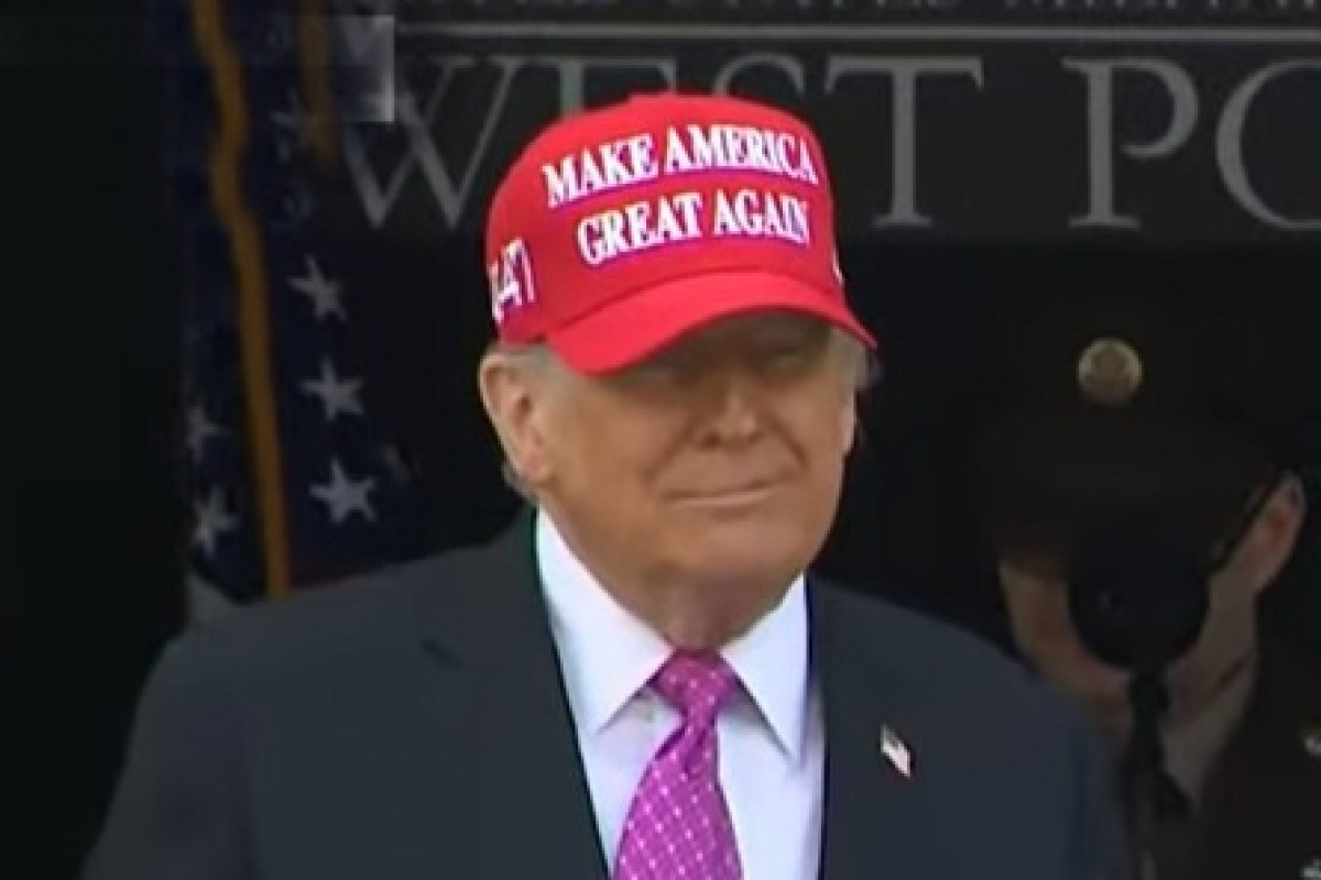 Trump: Studujeme zkušenosti z války mezi Ukrajinou a Ruskem a je to velmi děsivé Trump: Studujeme zkušenosti z války mezi Ukrajinou a Ruskem a je to velmi děsivé