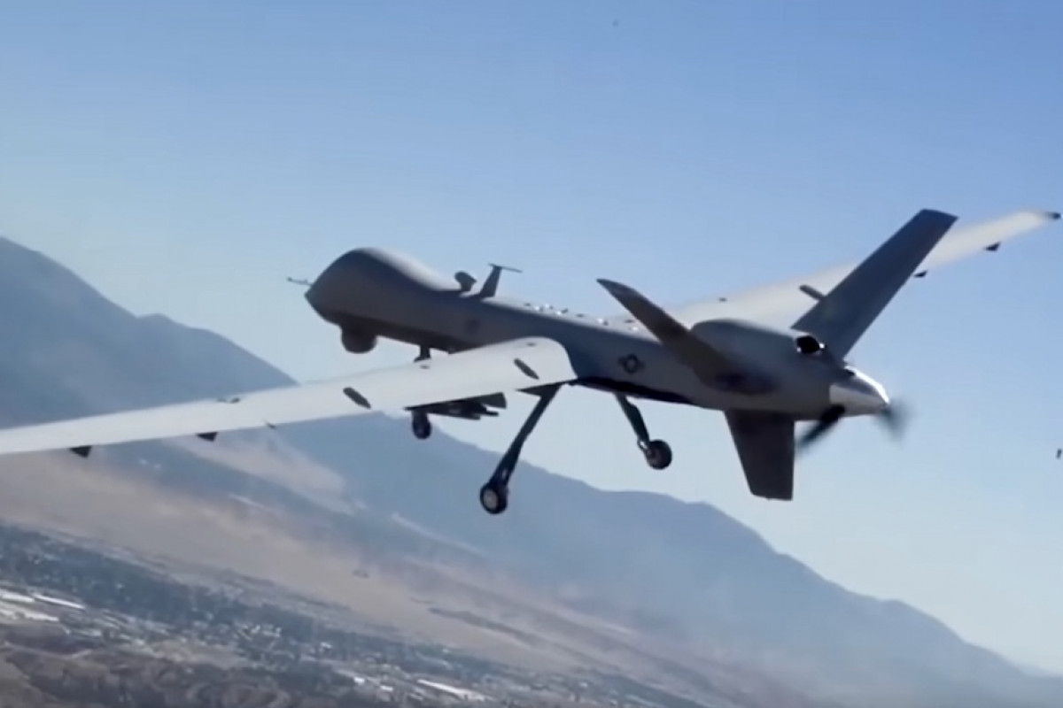 Rusové drony Šáhid zasáhli ukrajinské vrtulníly