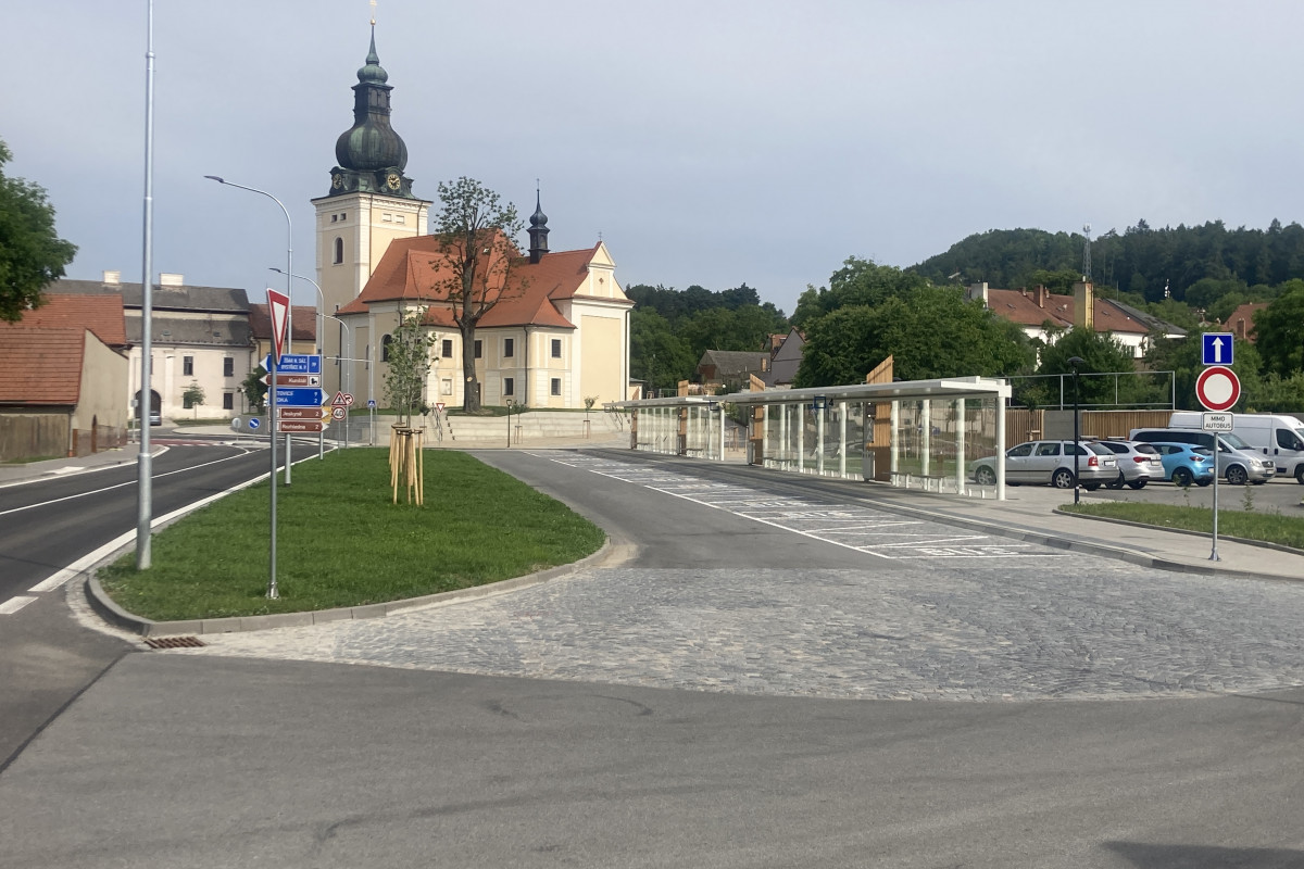 Kunštát otevřel nový přestupní autobusový terminál Kunštát otevřel nový přestupní autobusový terminál