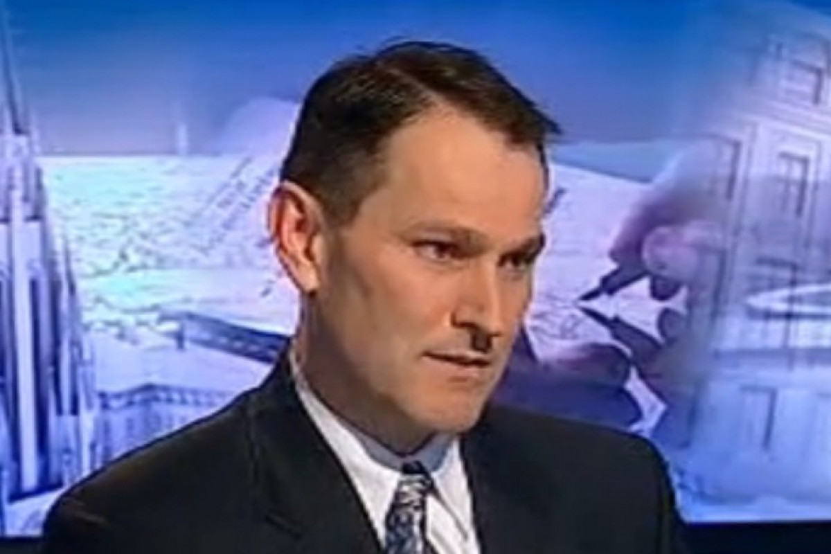Erik Best: Národ kolaborantů