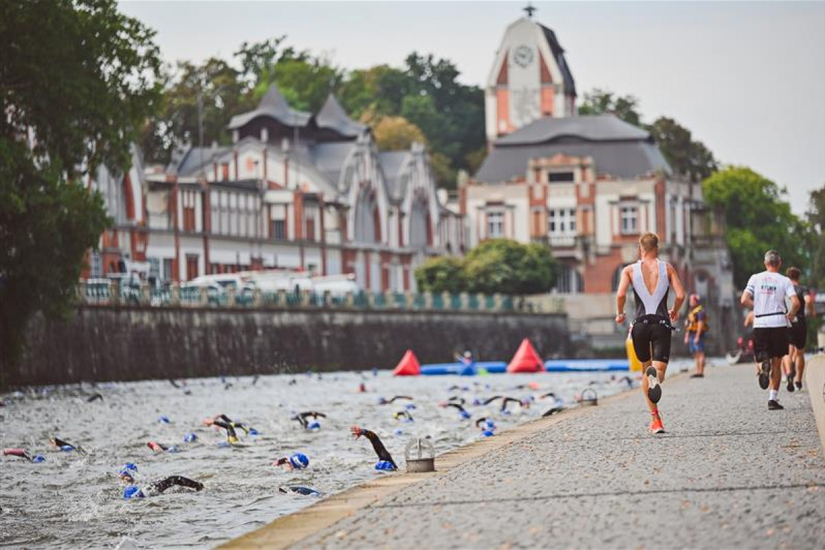 Prestižní světový závod Ironman 70.3 podruhé v Hradci Králové