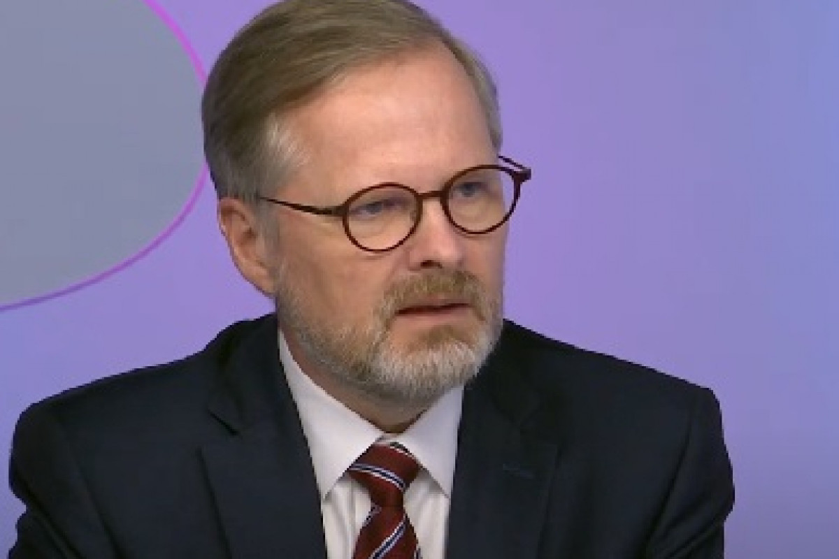 Většina Čechů se obává, že Fialova vláda zmanipuluje volby