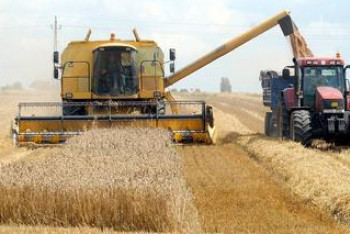 Americké společnosti skoupily třetinu rozlohy půdy na Ukrajině Americké společnosti skoupily třetinu rozlohy půdy na Ukrajině