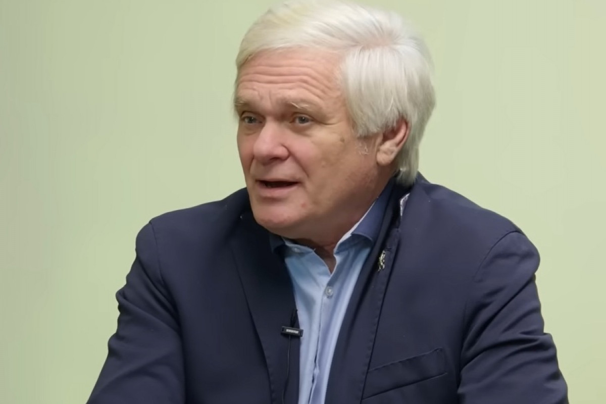 Dluhy nás zničí dřív, než jakákoli válka, varuje Tlustý