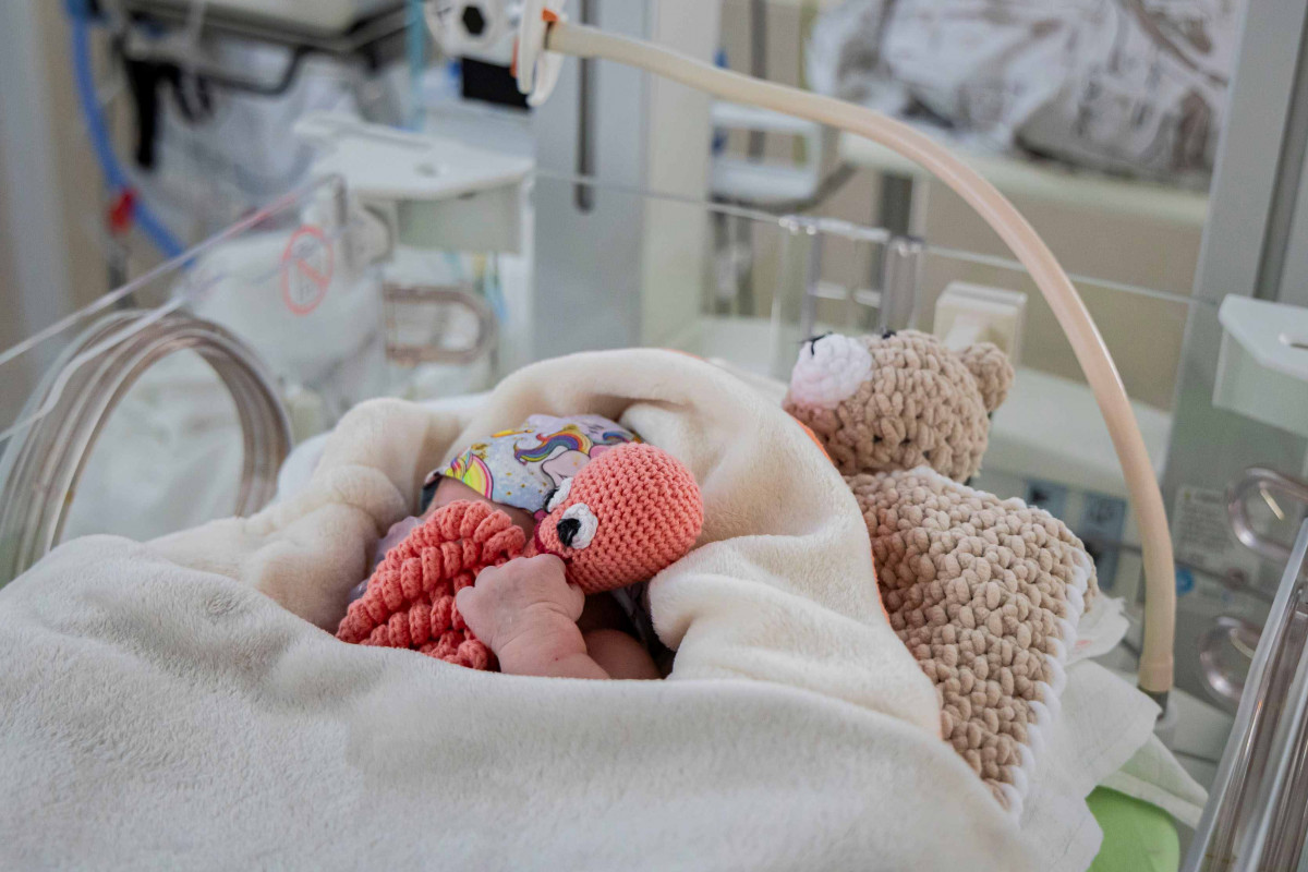 Dítě v babyboxu Krajské nemocnice T.Bati ve Zlíně