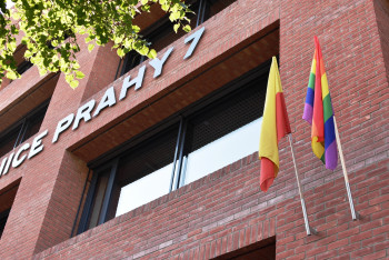 Symbol tolerance a rozmanitosti na radnici Prahy 7 Symbol tolerance a rozmanitosti na radnici Prahy 7