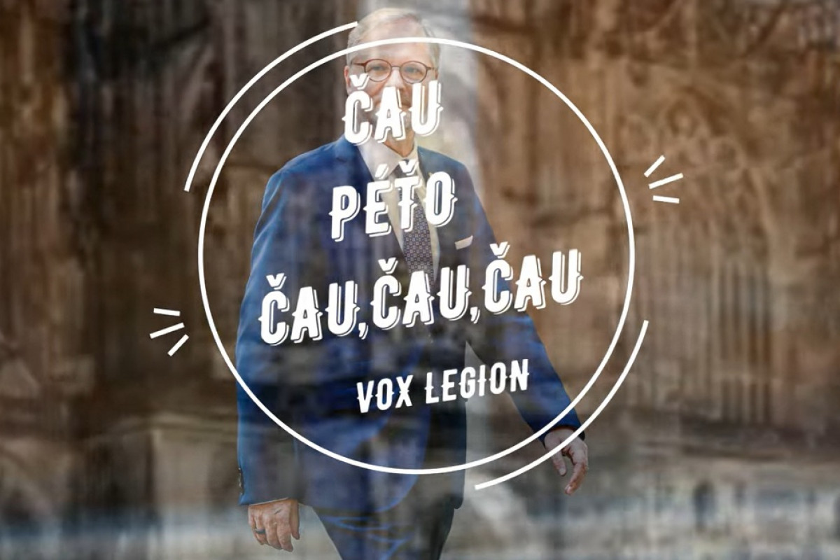 Čau, Péťo, čau! Hlas ulice, který vyprovází Fialovu vládu Čau, Péťo, čau! Hlas ulice, který vyprovází Fialovu vládu