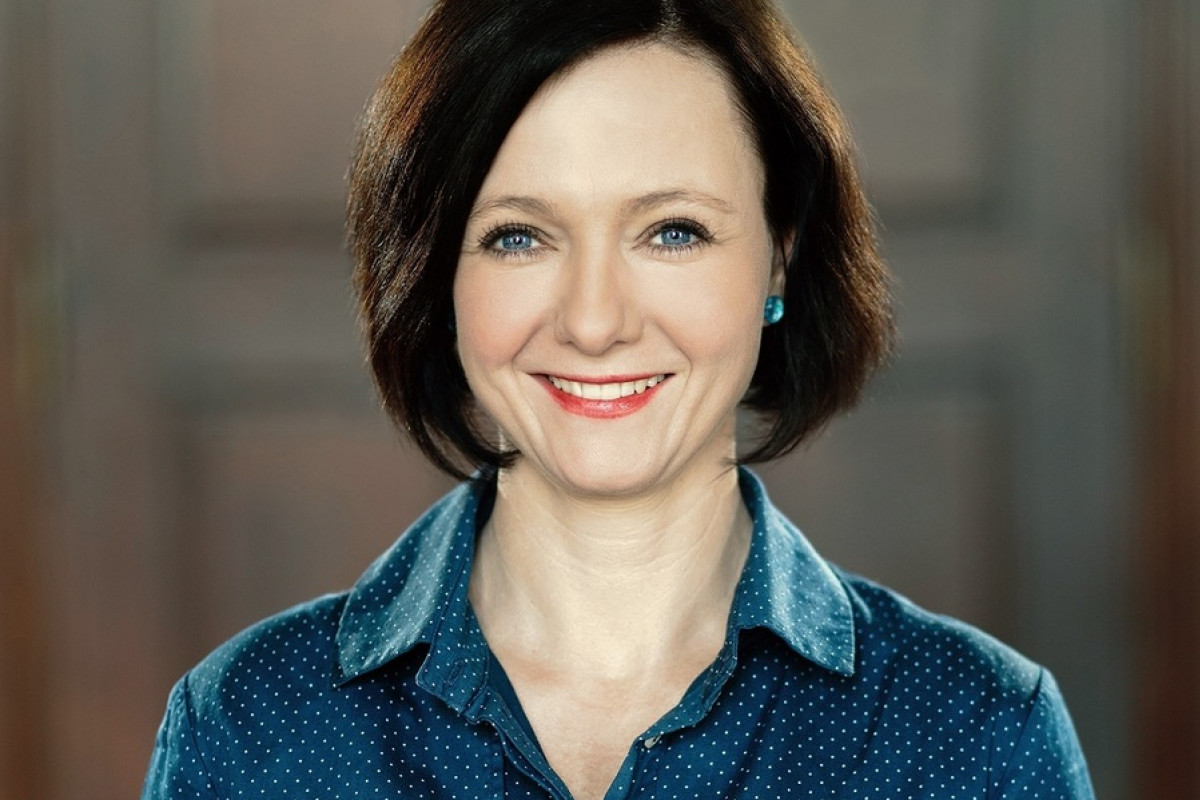 Fialova vláda otevřela dveře neziskovkám, varuje senátorka ODS Fialova vláda otevřela dveře neziskovkám, varuje senátorka ODS