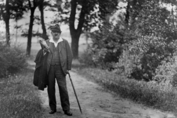 Naučná stezka na Turnovsku připomíná odkaz historika Pekaře Naučná stezka na Turnovsku připomíná odkaz historika Pekaře