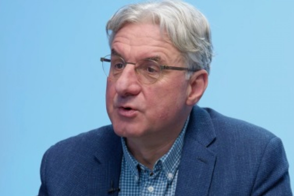 Evropa na vedlejší koleji. USA mění pravidla hry, říká Zahradil Evropa na vedlejší koleji. USA mění pravidla hry, říká Zahradil