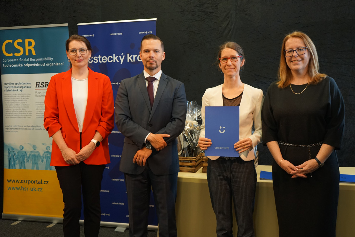 Univerzita J. E. Purkyně oceněna za společenskou odpovědnost