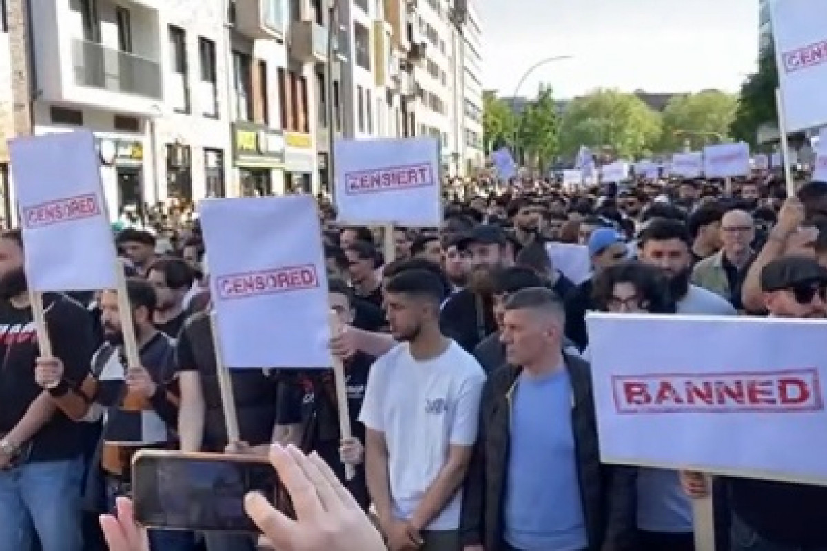 A znovu chalífát! V Hamburku opět protestovali islamisté