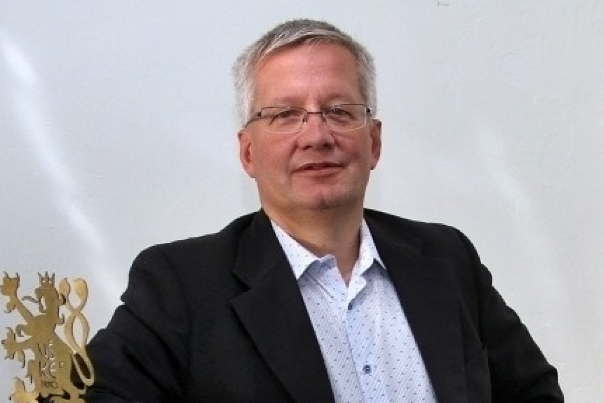 Půjčka, nebo dar? Ústavní právník o válečných miliardách z Bruselu