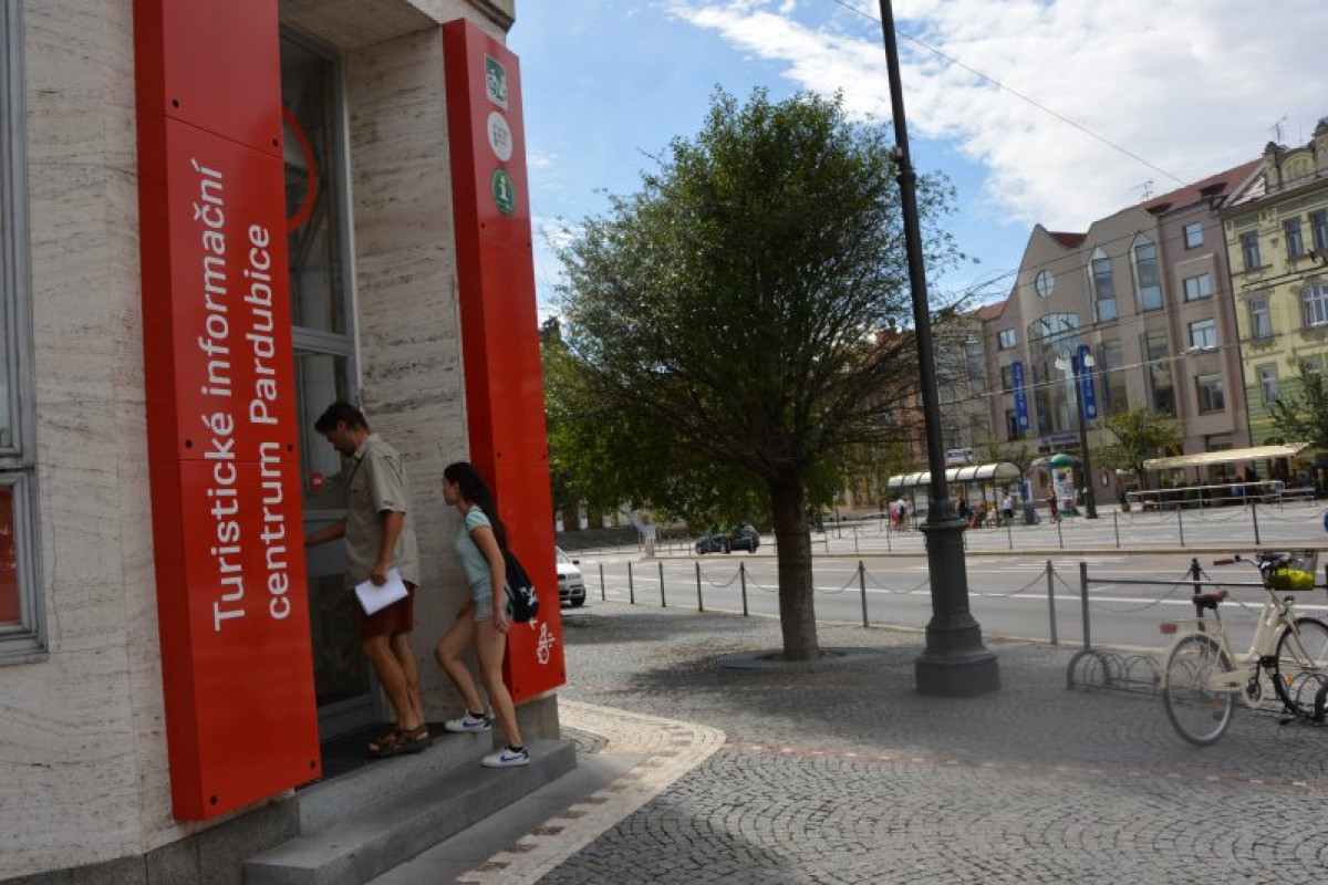 Pardubický kraj podpoří zdejší infocentra částkou 2,5 milionu