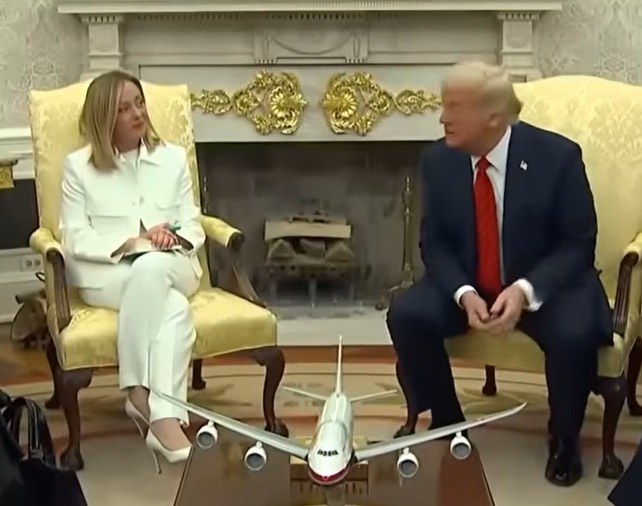Evropští nacionalisté se distancují od Trumpa