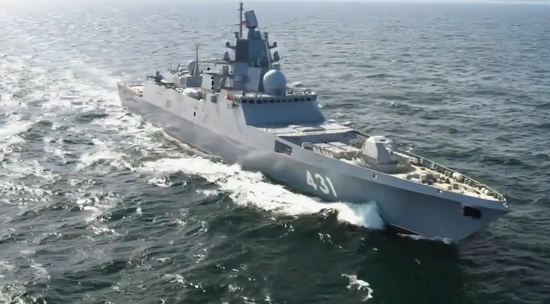 Rusko nasadilo do Baltského moře moderní raketovou fregatu