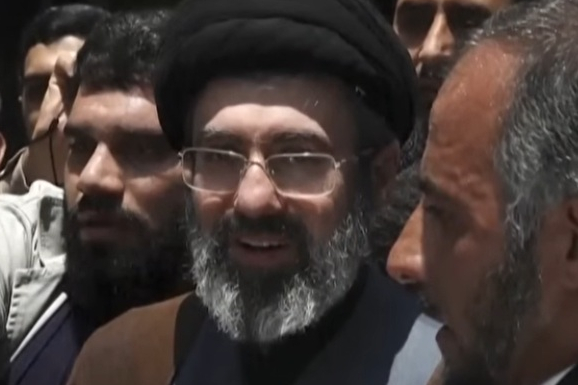 Trump: Nejvyšší vůdce Íránu dlouho nevydrží, pokud ho neschválíme