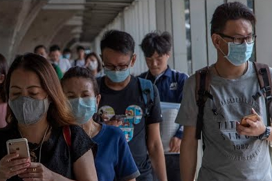 Guardian: Z Číny se snaží udělat obětního beránka za koronavirus!